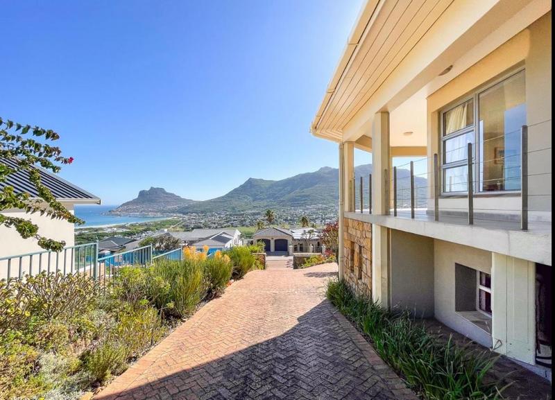 4 Bedroom Property for Sale in Hout Bay Western Cape